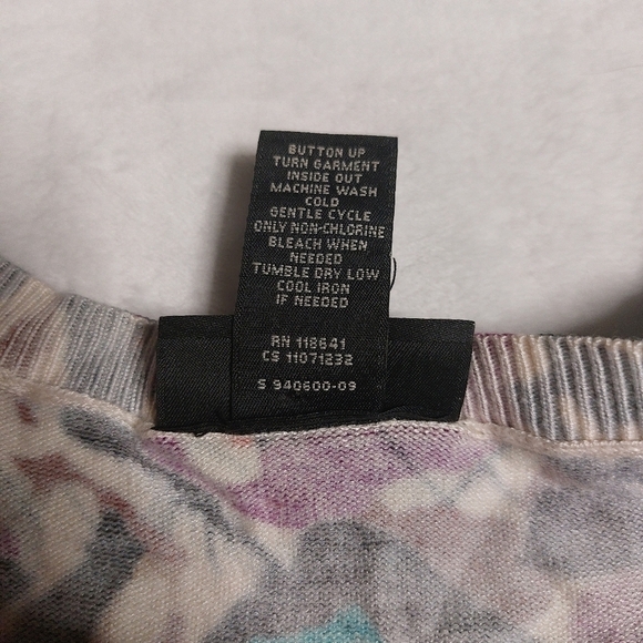 LANE Bryant WOMEN'S Abstract Floral 3/4 Sleeve Button Front Cardigan Size 14/16 - Picture 4 of 10